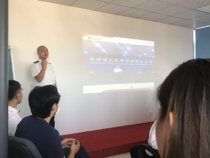 019药业公司开展消防知识专题培训_副本.jpg 019药业公司开展消防知识专题培训_副本.jpg