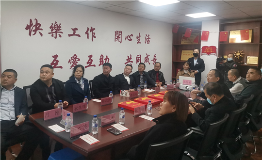 17.国信物业敦化公司接待榆树市领导考察_副本.jpg 17.国信物业敦化公司接待榆树市领导考察_副本.jpg