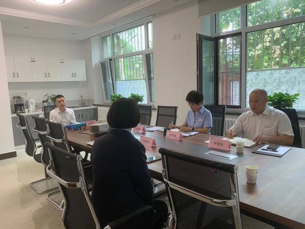 10.物业公司开展保洁主管岗位竞聘会.jpg 10.物业公司开展保洁主管岗位竞聘会.jpg