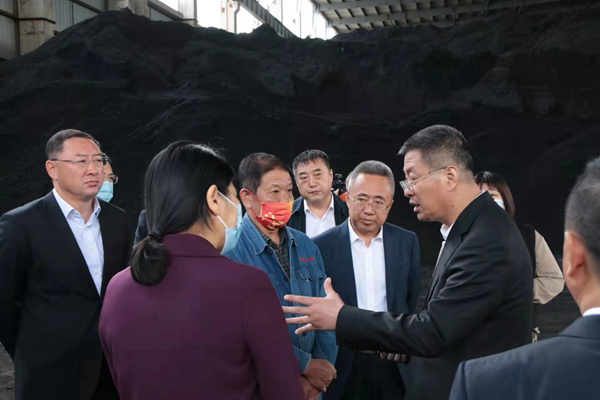 21.王子联市长指导国信供热集团供暖工作.jpg 21.王子联市长指导国信供热集团供暖工作.jpg