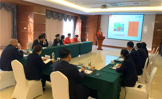 1 酒店公司基层管理岗位竞聘大会_副本.jpg 1 酒店公司基层管理岗位竞聘大会_副本.jpg