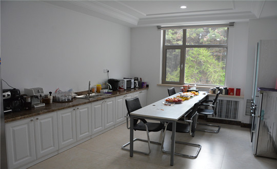 2 南山总公司茶水间_副本.jpg 2 南山总公司茶水间_副本.jpg