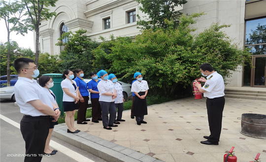 17. 酒店公司消防安全培训_副本.jpg 17. 酒店公司消防安全培训_副本.jpg