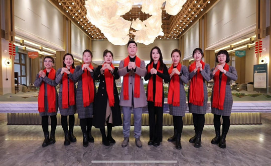 3.南山总公司新年团拜视频录制现场_副本.jpg 3.南山总公司新年团拜视频录制现场_副本.jpg