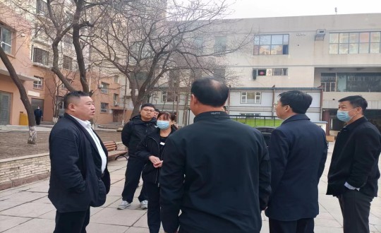 14.省、市、区相关领导莅临阳光景都小区进行垃圾分类工作监督与检查_副本.jpg 14.省、市、区相关领导莅临阳光景都小区进行垃圾分类工作监督与检查_副本.jpg