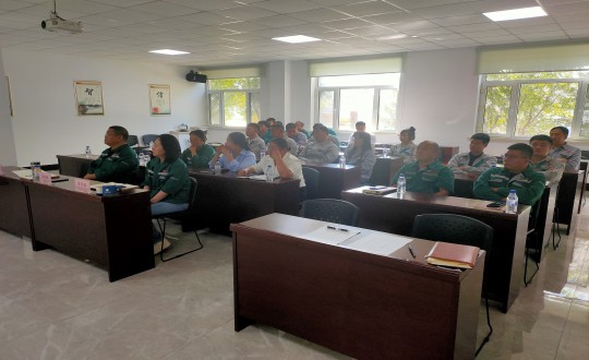 6.装配式总公司邀请吉林省安全生产专家李凡老师开展安全知识培训_副本.jpg 6.装配式总公司邀请吉林省安全生产专家李凡老师开展安全知识培训_副本.jpg