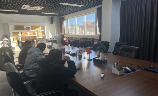 6.装配式总公司考察团一行来到河北榆构工厂参观学习_副本.jpg 6.装配式总公司考察团一行来到河北榆构工厂参观学习_副本.jpg