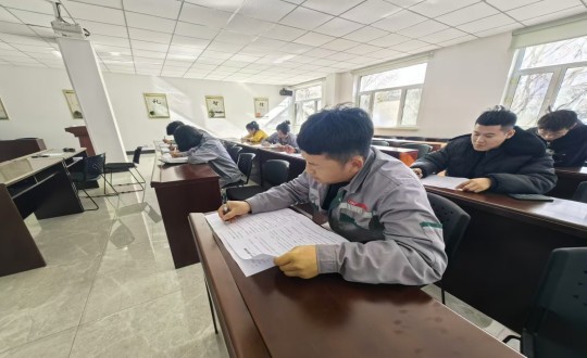 13.装配式总公司混凝土公司技术人员能力测试现场_副本.jpg 13.装配式总公司混凝土公司技术人员能力测试现场_副本.jpg