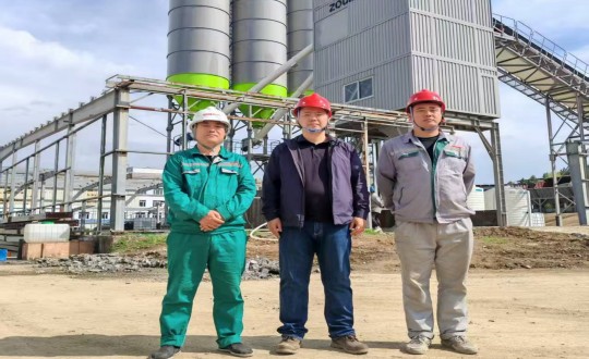 5.装配式总公司总经理王宇参加桦甸穆棱风力发电项目开工仪式_副本.jpg 5.装配式总公司总经理王宇参加桦甸穆棱风力发电项目开工仪式_副本.jpg