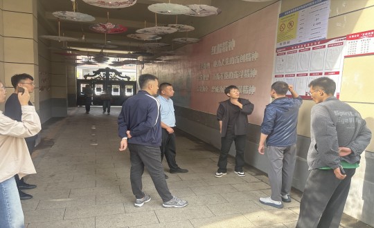 10.物业总公司敦化项目金鼎阳光小区消防安全专项检查现场_副本.jpg 10.物业总公司敦化项目金鼎阳光小区消防安全专项检查现场_副本.jpg